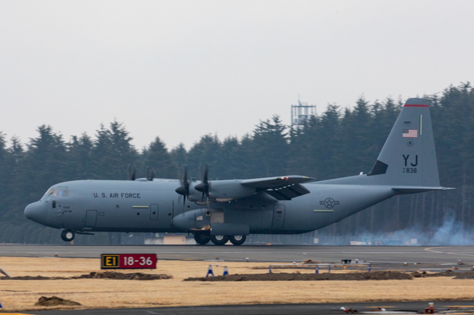 A C-130J Super Hercules lands at Yokota