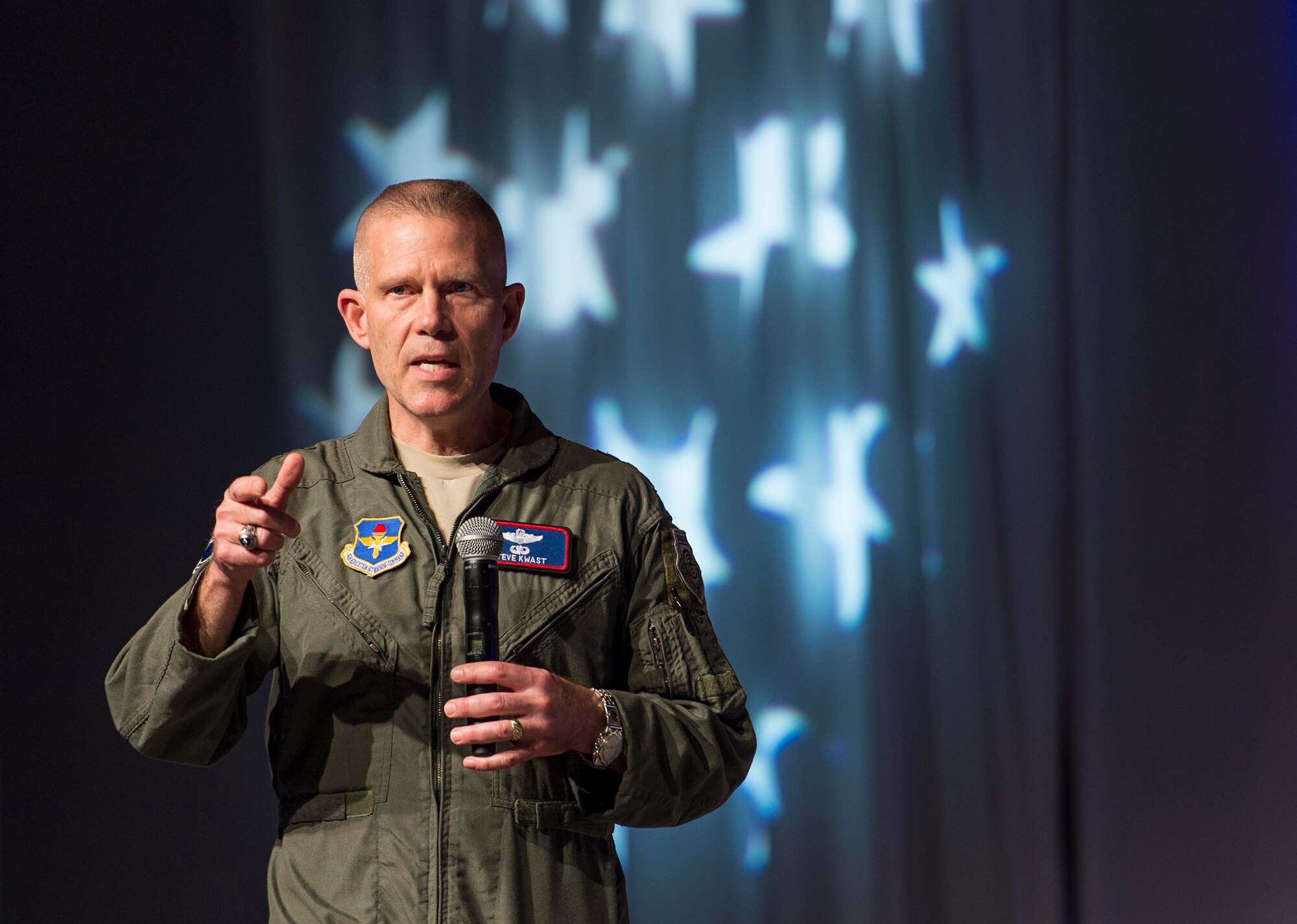 U.S. Air Force Lt. Gen. Steven Kwast, Commander of Air Education and Training Command, speaks to atendees of the 2018 Air Force Association Air Warfare Symposium in Orlando, Fla., Feb. 22, 2018. During his speech Lt. Gen. Kwast explained the importance of innovation for the future of the Air Force and how to develop innovators. (U.S. Air Force photo by Staff Sgt. Kenneth W. Norman)