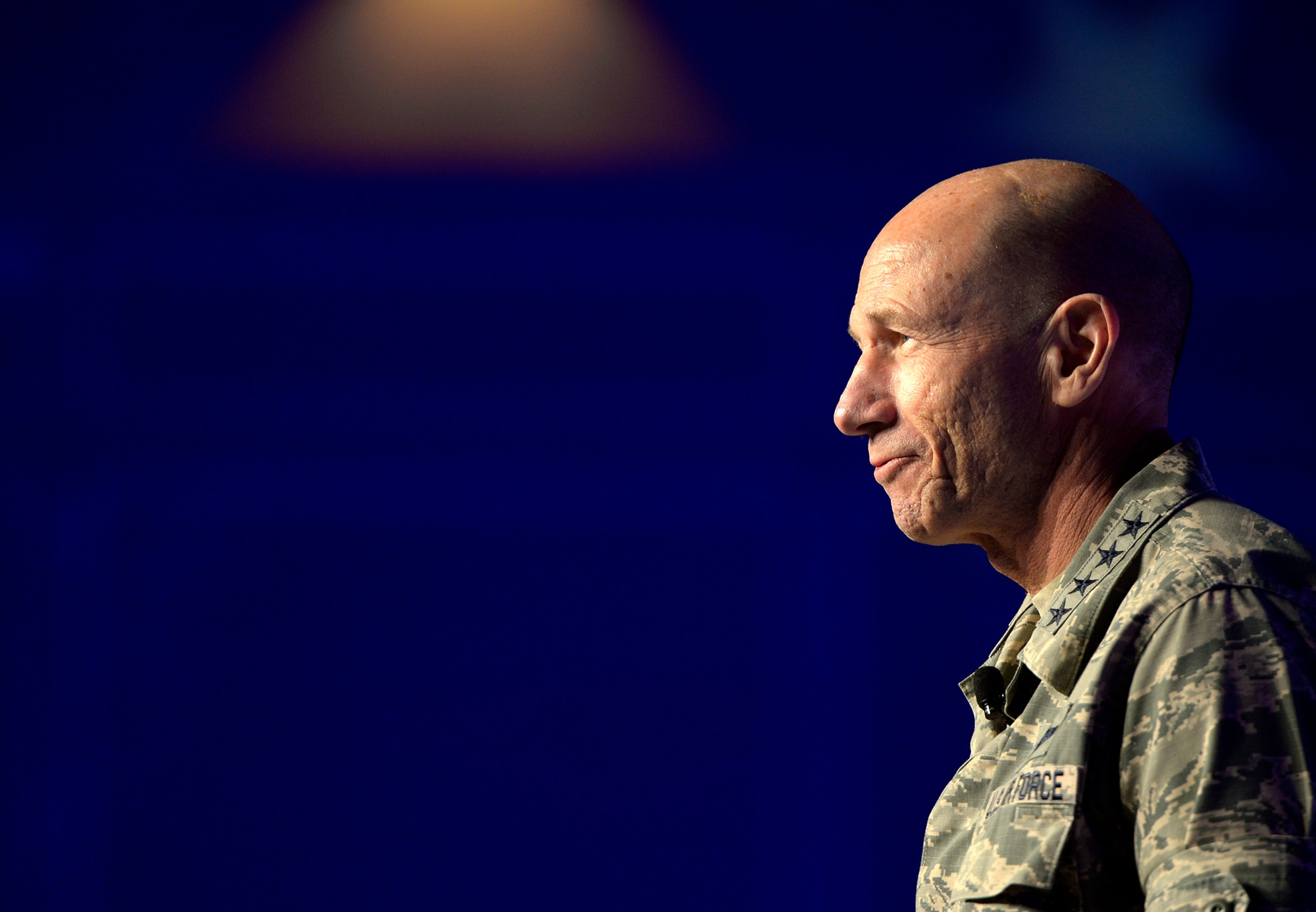 Photo of Gen. Mike Holmes speaking at the 2018 Air Warfare Symposium in Orlando, Florida, Feb. 23, 2018.