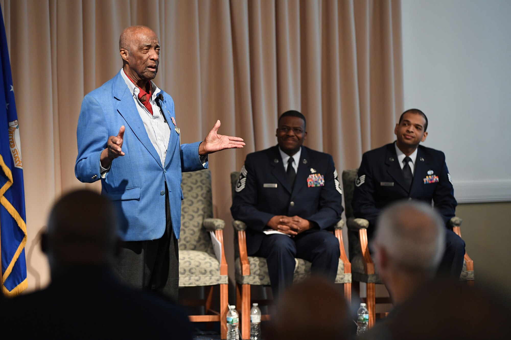 Woodhouse speaks to Airmen