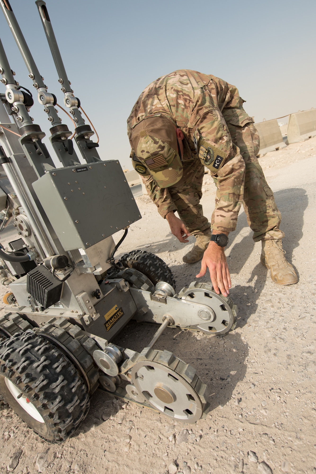 An F6B robot is utilized by members of the 379th Expeditionary Civil Engineer Squadron’s explosive ordnance disposal unit during a training scenario at Al Udeid Air Base, Qatar, Feb. 15, 2018. The exercise, a collaborative effort between security forces and the explosive ordnance disposal flight, simulated a vehicle borne improvised explosive device threat. (U.S. Air Force photo by Staff Sgt. Joshua Horton)