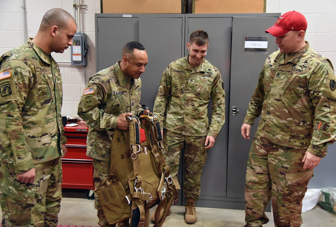 U.S. Army Ordnance Corps’ 13th Regimental Command Sergeant Major visits DLA Distribution