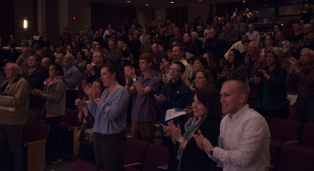 Concert goers applaud USAF Band and Michael Burritt