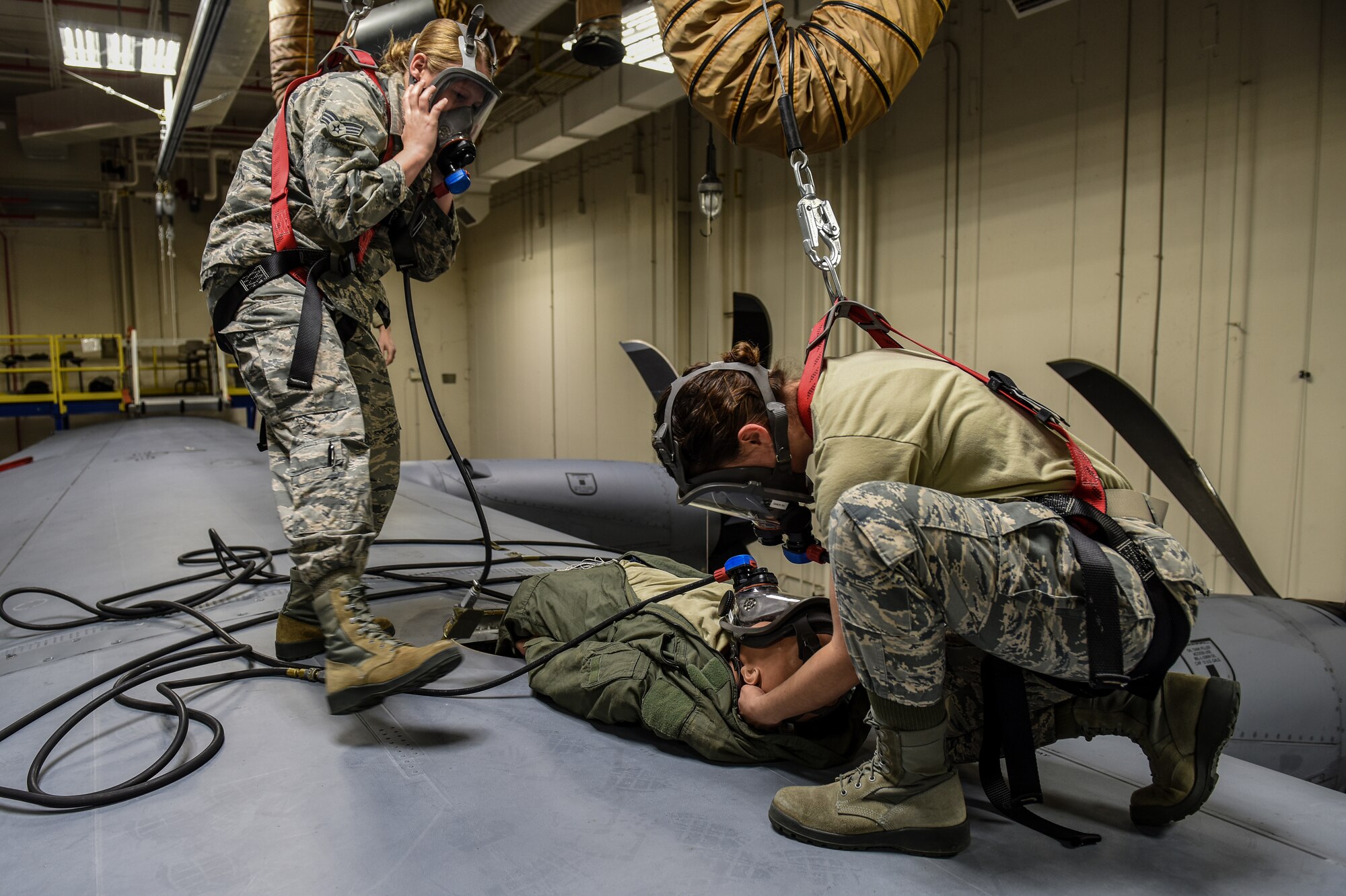 193rd Special Operations Wing conducts confined spaces rescue exercise.