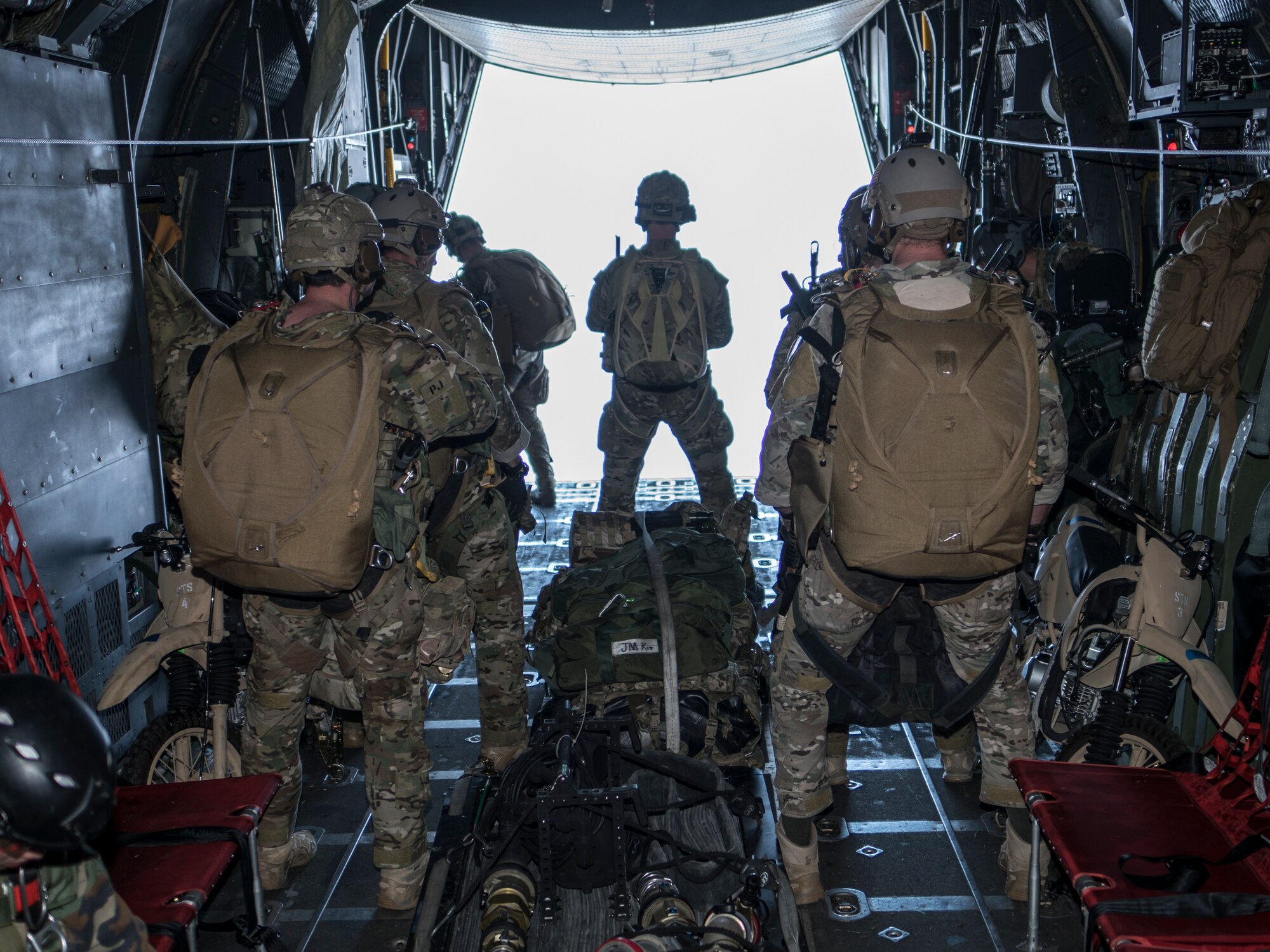 320th STS conducts military free fall with Thai partners
