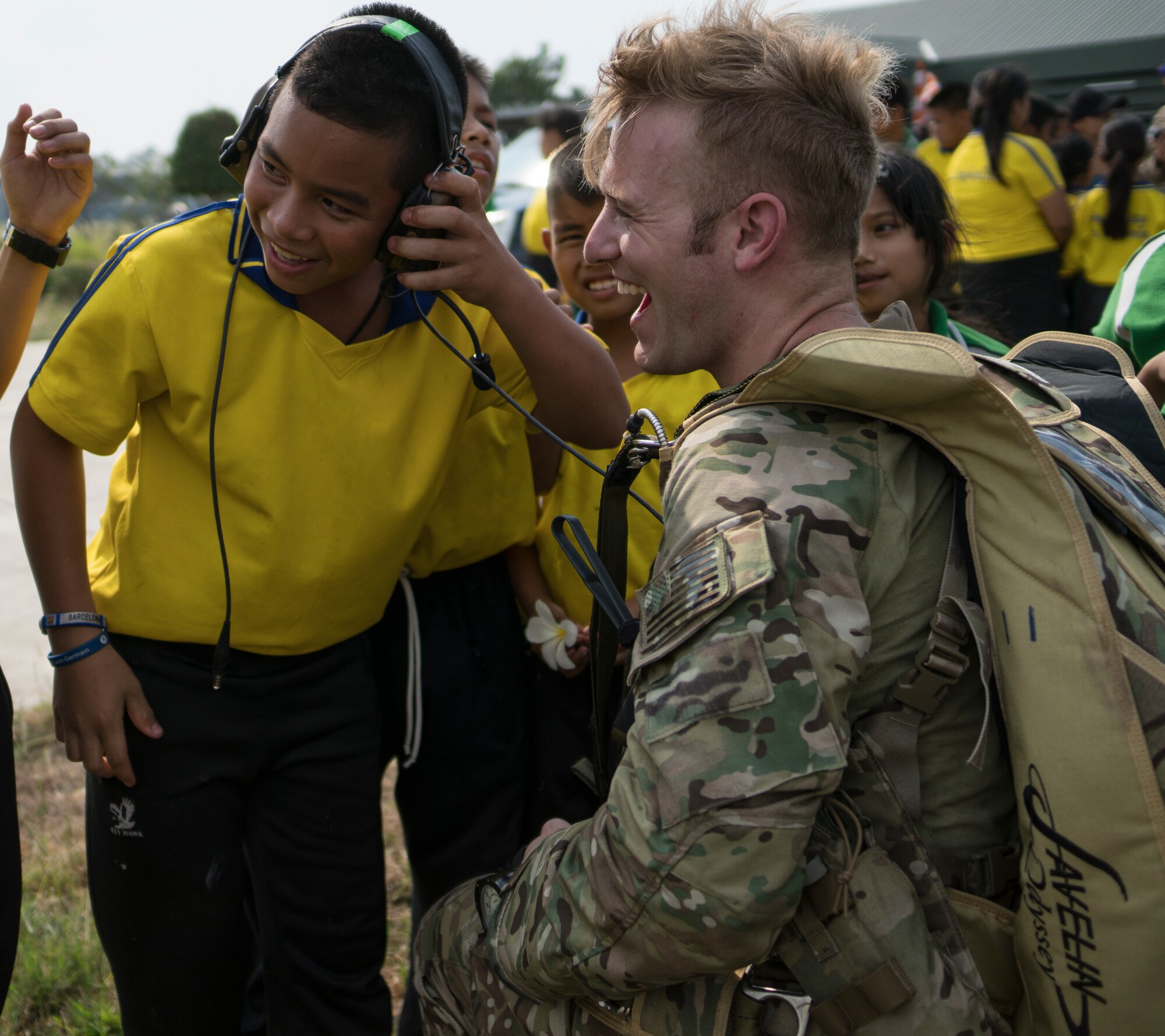 Bilateral friendship jump at Cobra Gold 2018