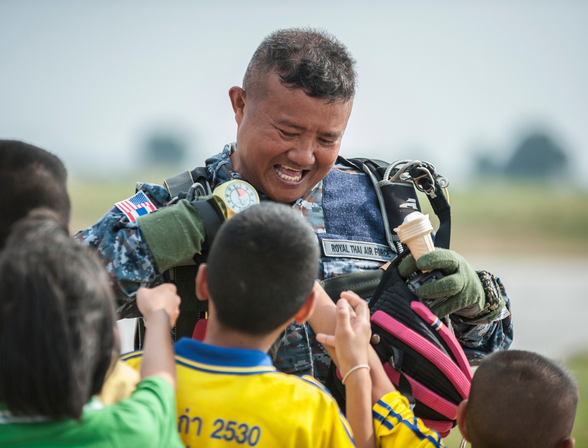 Bilateral friendship jump at Cobra Gold 2018