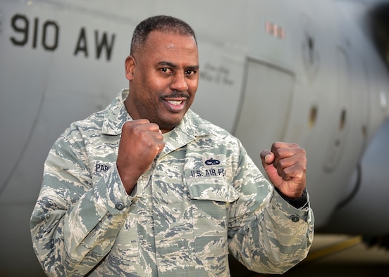 Master Sgt. Leslie (Les) Parkey, an Aircraft Maintenance Craftsman with the 910th Aircraft Maintenance Squadron, was recently inducted into the Trumbull County African-American Achievers Association Hall of Fame.