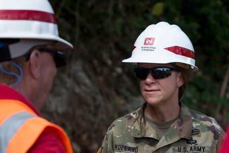 general talks to corps personnel in Puerto rico