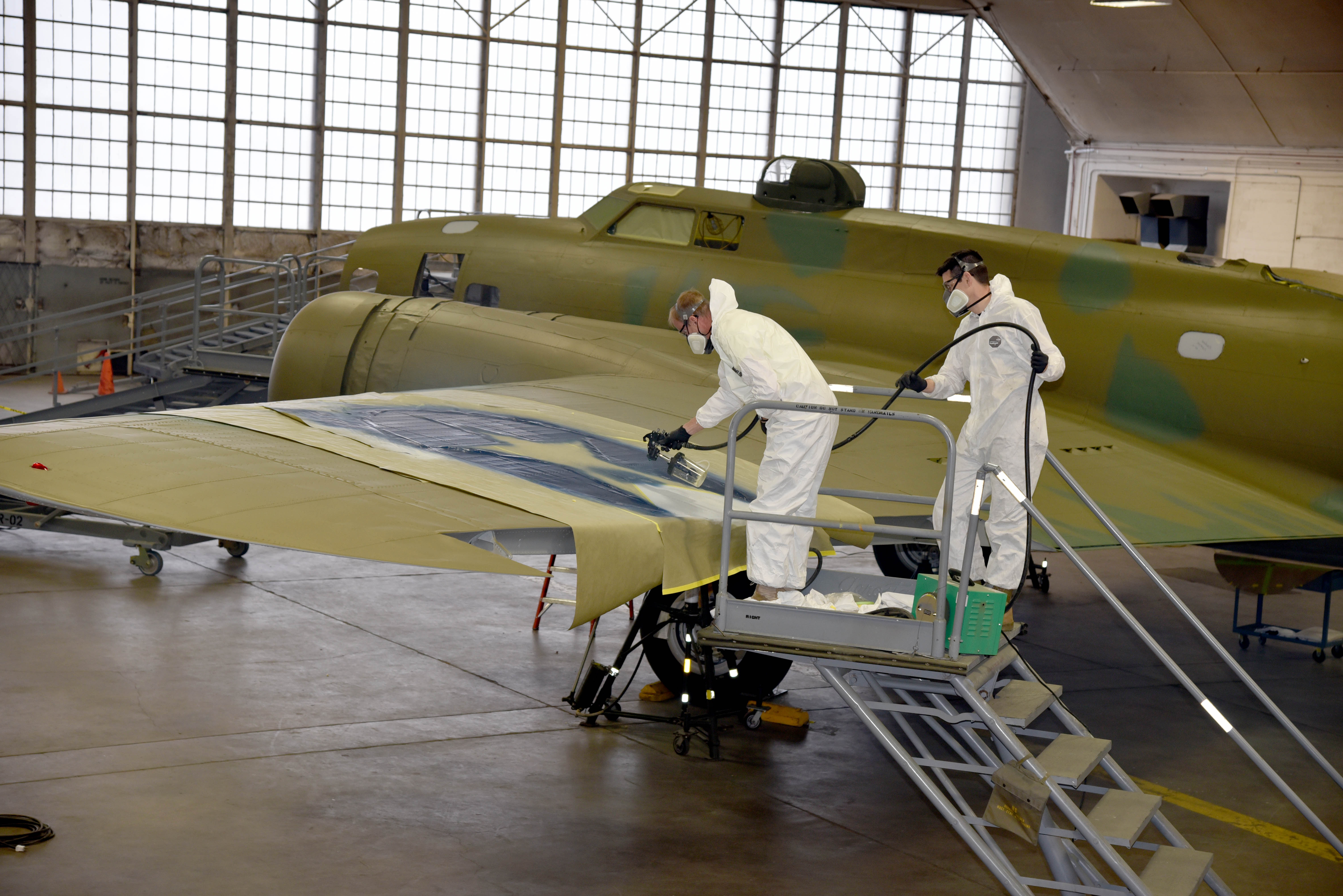 B 17f Memphis Belle Restoration Continues To Move Closer To The