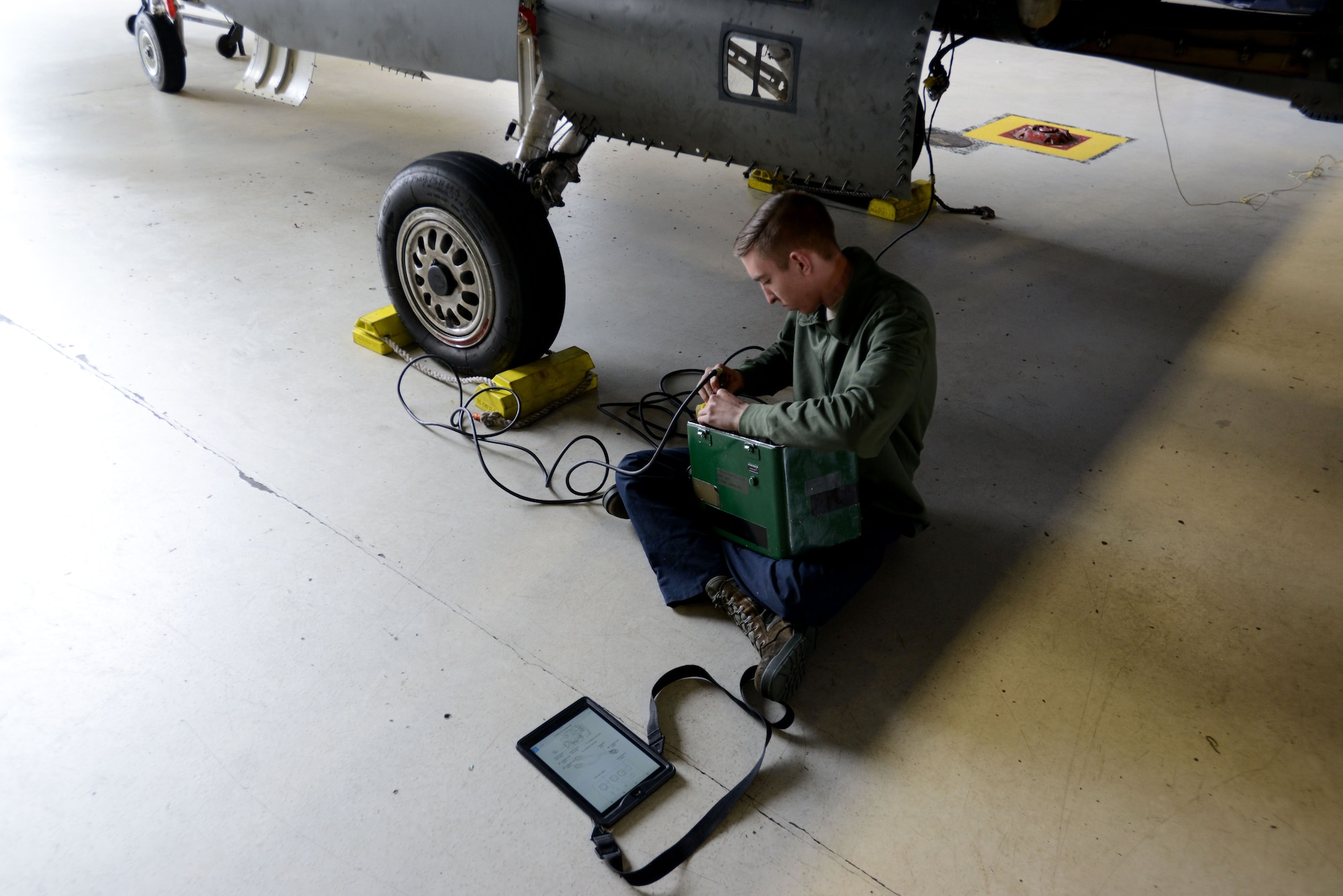 The tester transmits data to the F-16CM Fighting Falcon and the EMS inspection team tests the aircraft’s results against the information from the tester.