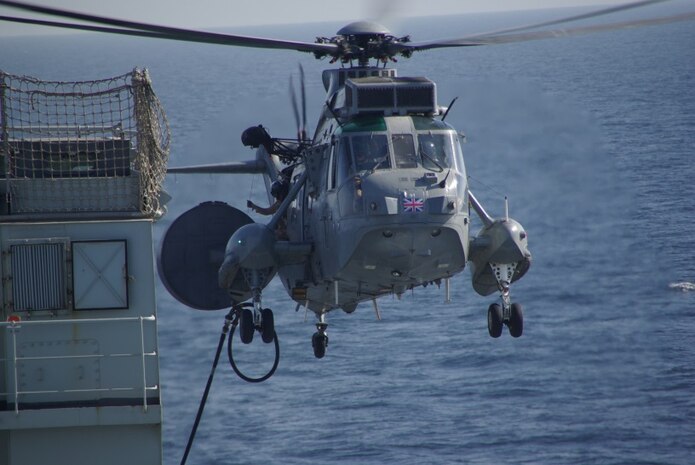 Royal Australian Navy HMAS Warramunga (FFH 152)