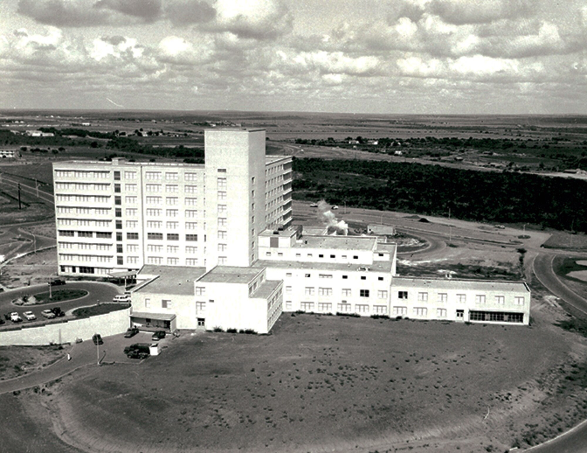 Sixty years ago, in November 1957, Lackland Air Force Base dedicated its new, nine-story, 500-bed hospital. At the time, it was the largest hospital in the Air Force. This was the first major phase of construction completed, and would be followed by successive expansions in 1961 and 1963. The hospital was replaced by a new facility in 2017, and the original is scheduled to be demolished over the next several years. (U.S. Air Force photo by Staff Sgt. Robert Barnett).