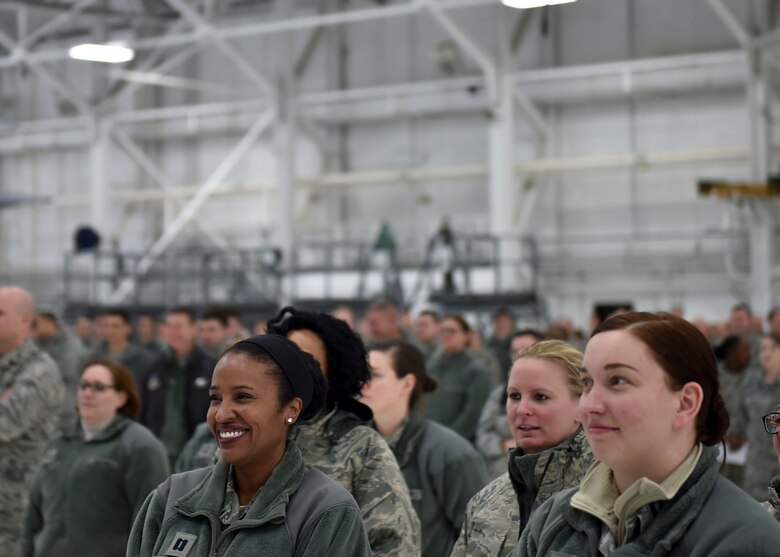 Citizen Airmen of the 910th Airlift Wing attend a commander’s call Jan. 6, 2018, here.