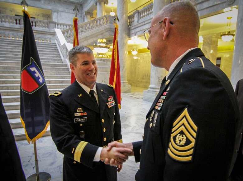 Army Reserve Leader Rises Into The General Officer Ranks Us Army
