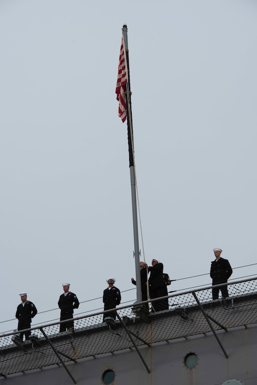 USS Wasp Arrives to Sasebo, Japan