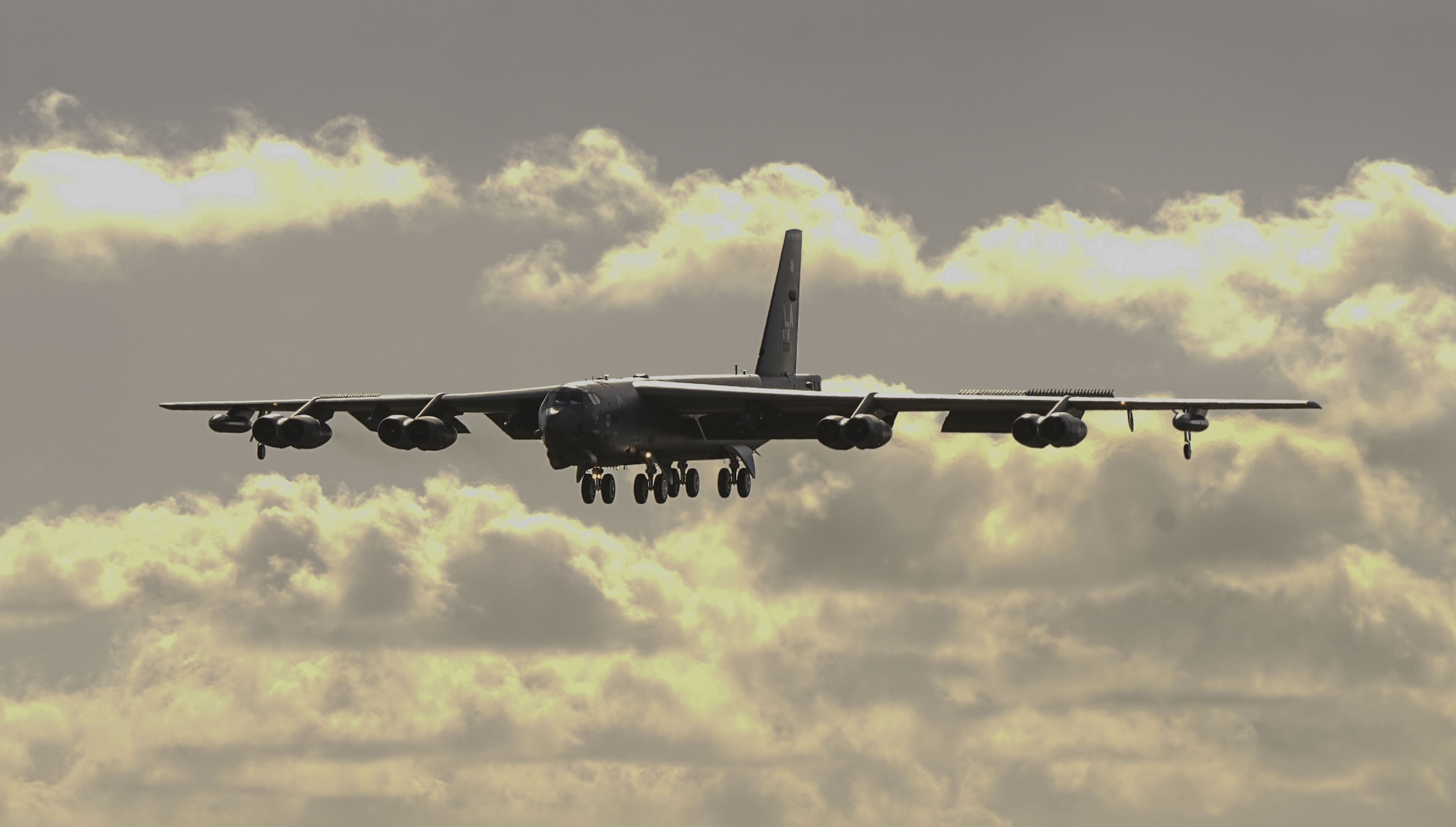 A U.S. Air Force B-52 Stratofortress bomber lands at Andersen Air Force Base, Guam, Jan. 16, 2018.