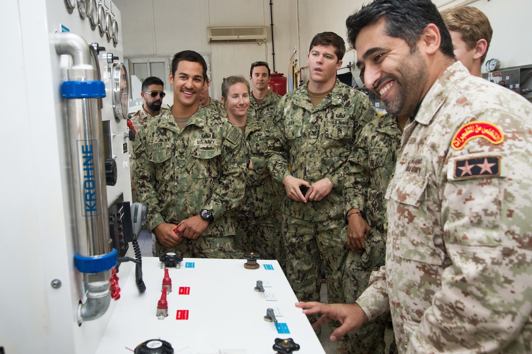 17010718-N-XE158-0102 Kuwait, (Jan 07, 2018) U.S. Navy Explosive Ordnance Disposal Technicians, assigned to Commander, Task Group (CTG) 56.1, and Kuwaiti Army Explosive Ordnance Disposal Technicians participate in a Hyperbaric chamber training evolution as part of Exercise Eager Response 18. Eager Response 18 is a bilateral explosive ordnance disposal (EOD) exercise between the State of Kuwait and the United States. The exercise fortifies military-to-military relationships between the Kuwait Naval Force (KNF) and U.S. Navy, advance the operational capabilities of Kuwaiti and U.S. forces to operate in the maritime domain, and enhance interoperability and warfighting readiness. (U.S. Navy Combat Camera photo by Mass Communication Specialist 1st Class Louis Rojas)