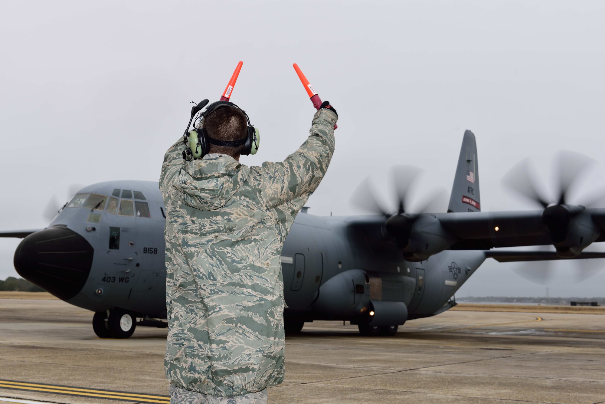 Aircrew members of the 815th Airlift Squadron taxi a C-130J Super Hercules aircraft onto the flight line Jan. 8, 2018, in preparation for takeoff for their deployment to Southwest Asia. Approximately 150 Air Force Reserve Citizen Airmen and several C-130J Super Hercules aircraft from the 403rd Wing have deployed to Southwest Asia in Support of Operations Freedom’s Sentinel and Inherent Resolve. (U.S. Air Force photo by Tech. Sgt. Ryan Labadens)