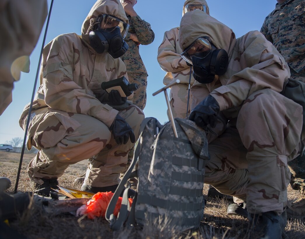 1st Marine Logistics Group Reconnaissance, Surveillance and Decontamination Course
