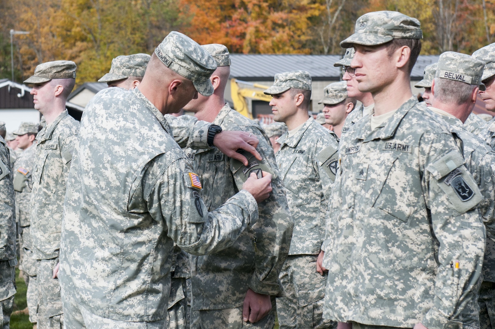 Vermont Brigade dons 10th Mountain Division Patch > Vermont