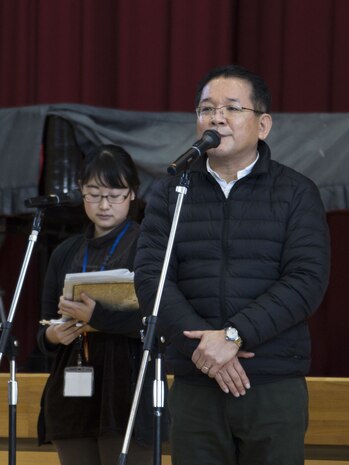 MCAS Iwakuni residents, Japanese locals bond through calligraphy event