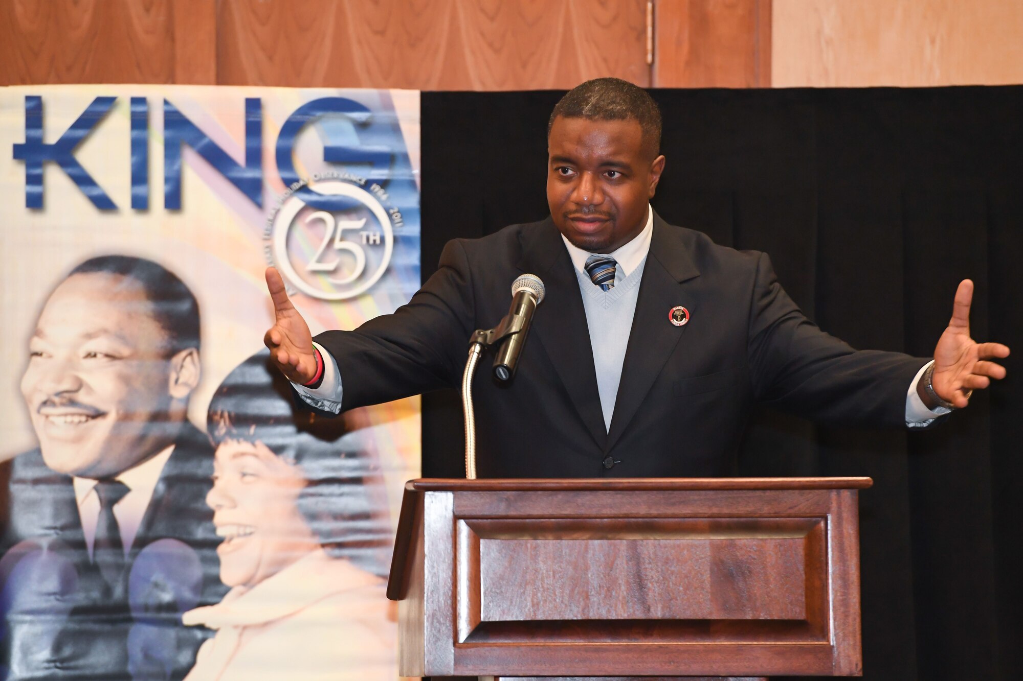 Dr. Wazir Suni Jefferson, Special Assistant to the Associate Vice President for Equity and Diversity at the University of Utah, speaks to attendees at the Martin Luther King, Jr. Commemoration Luncheon held Jan. 17, 2018, at Hill Air Force Base, Utah. (U.S. Air Force photo by Cynthia Griggs)