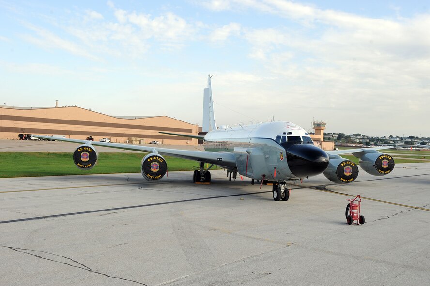 Rivet Joint RC-135V/W