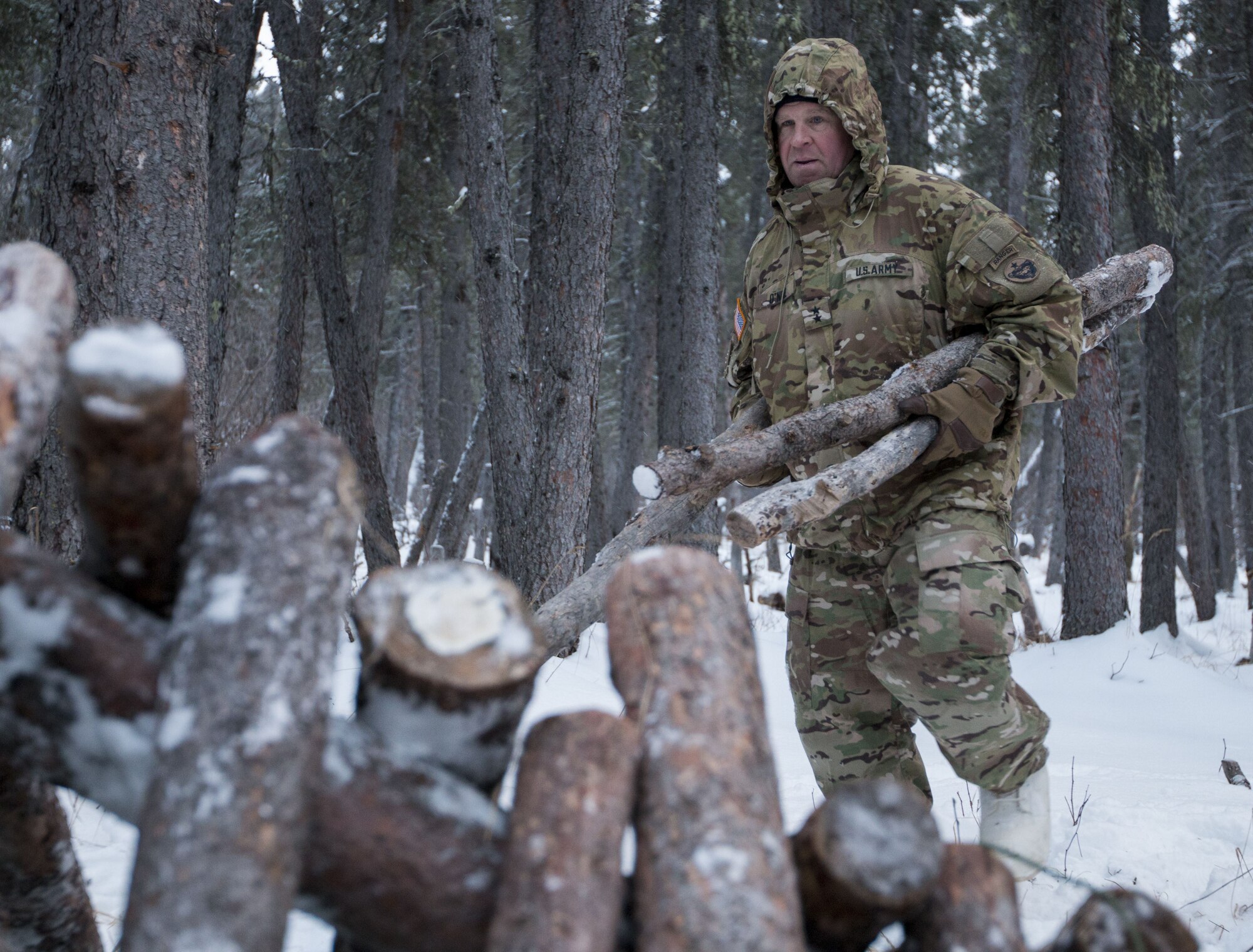 Alaska Army National Guard executes Arctic training, helps local dog race