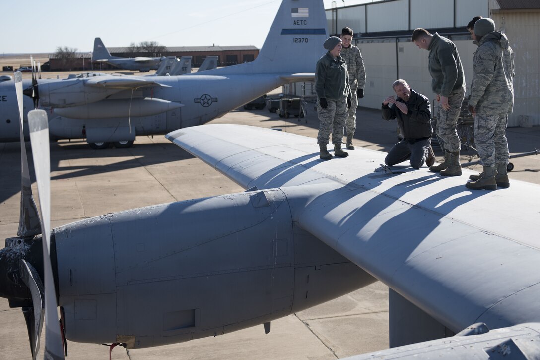 362nd TRS crew chief course