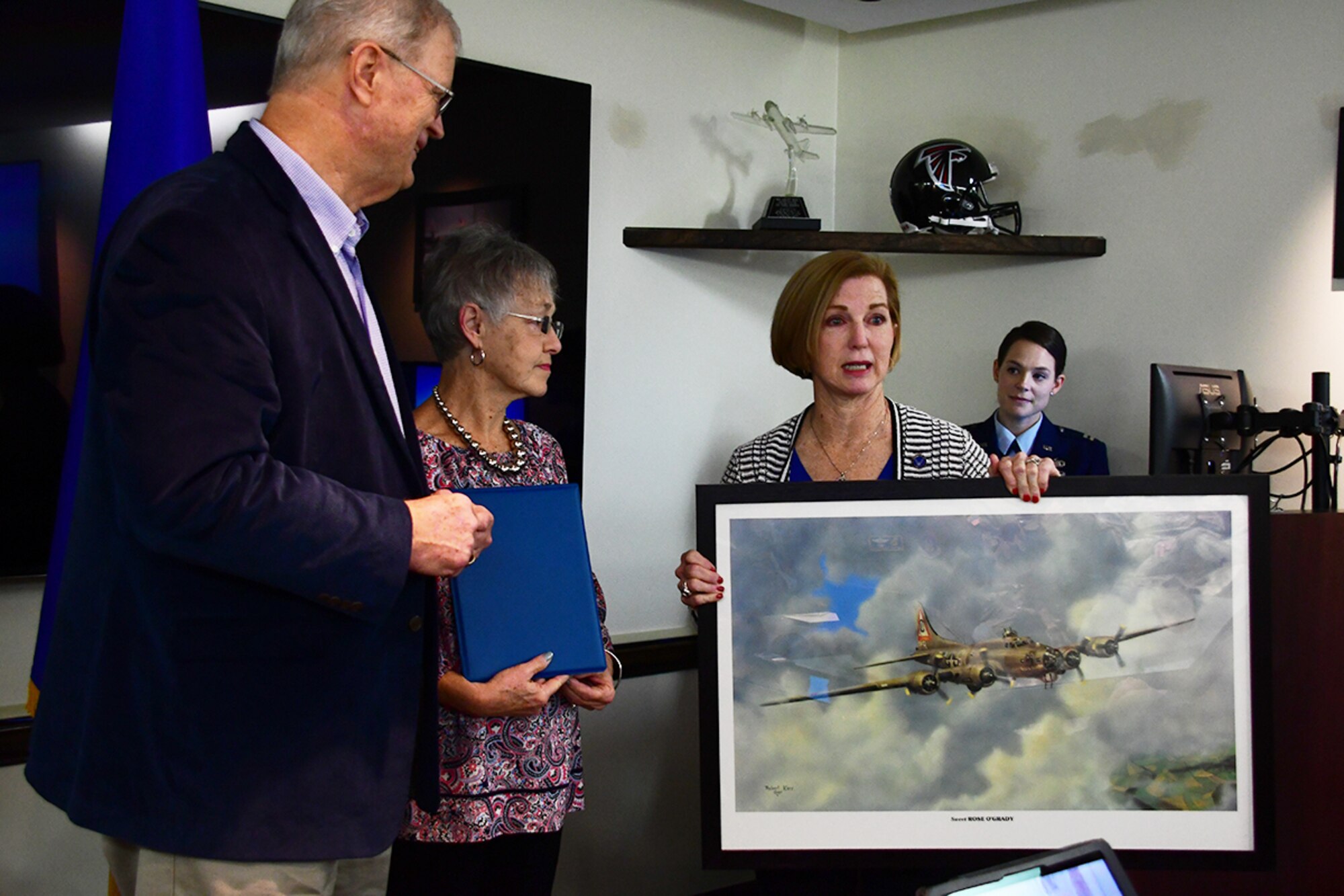 Local World War II pilot honored for service
