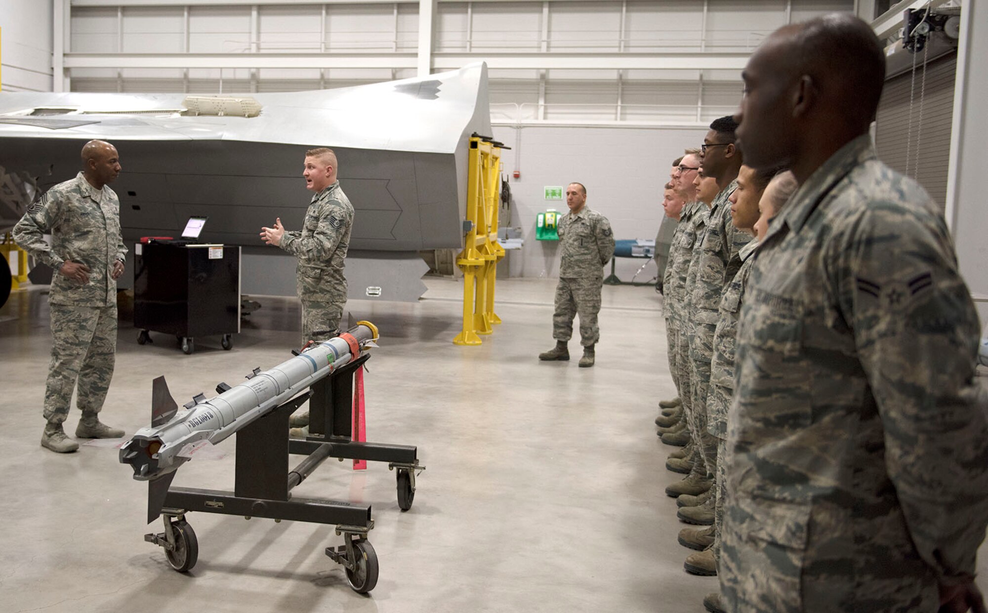 CMSAF Wrights visits Sheppard AFB