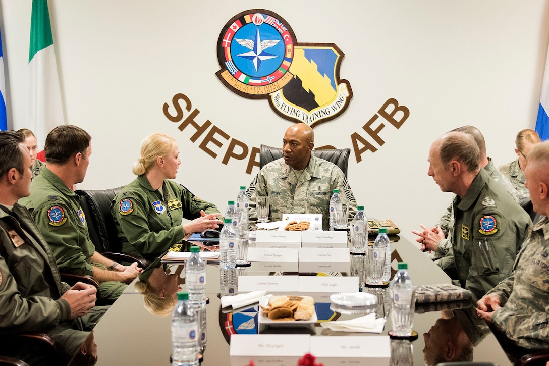 CMSAF Wrights visits Sheppard AFB