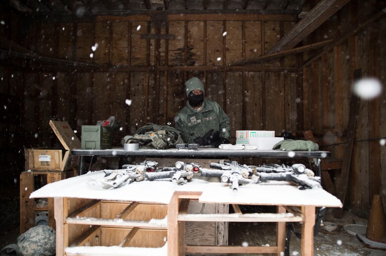 Winter Warrior Challenge Tests 35th Sfs Airmen S Readiness