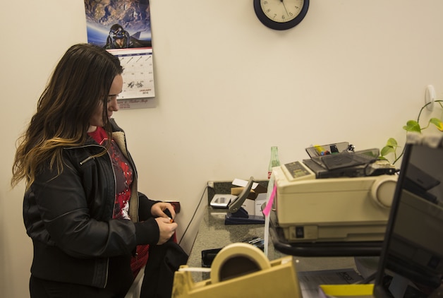 Ironing It Out Mcas Yuma Marines Depend On Station Dry Cleaners