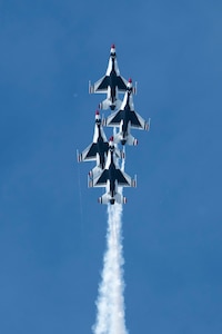 The U.S. Air Force Thunderbirds Demonstration Team performs during the Arctic Thunder Open House at Joint Base Elmendorf-Richardson, Alaska, July 1, 2018. During the biennial open house, JBER opens its gates to the public and hosts multiple performers including the U.S. Air Force Thunderbirds, JBER Joint Forces Demonstration and the U.S. Air Force F-22 Raptor Demonstration Team.