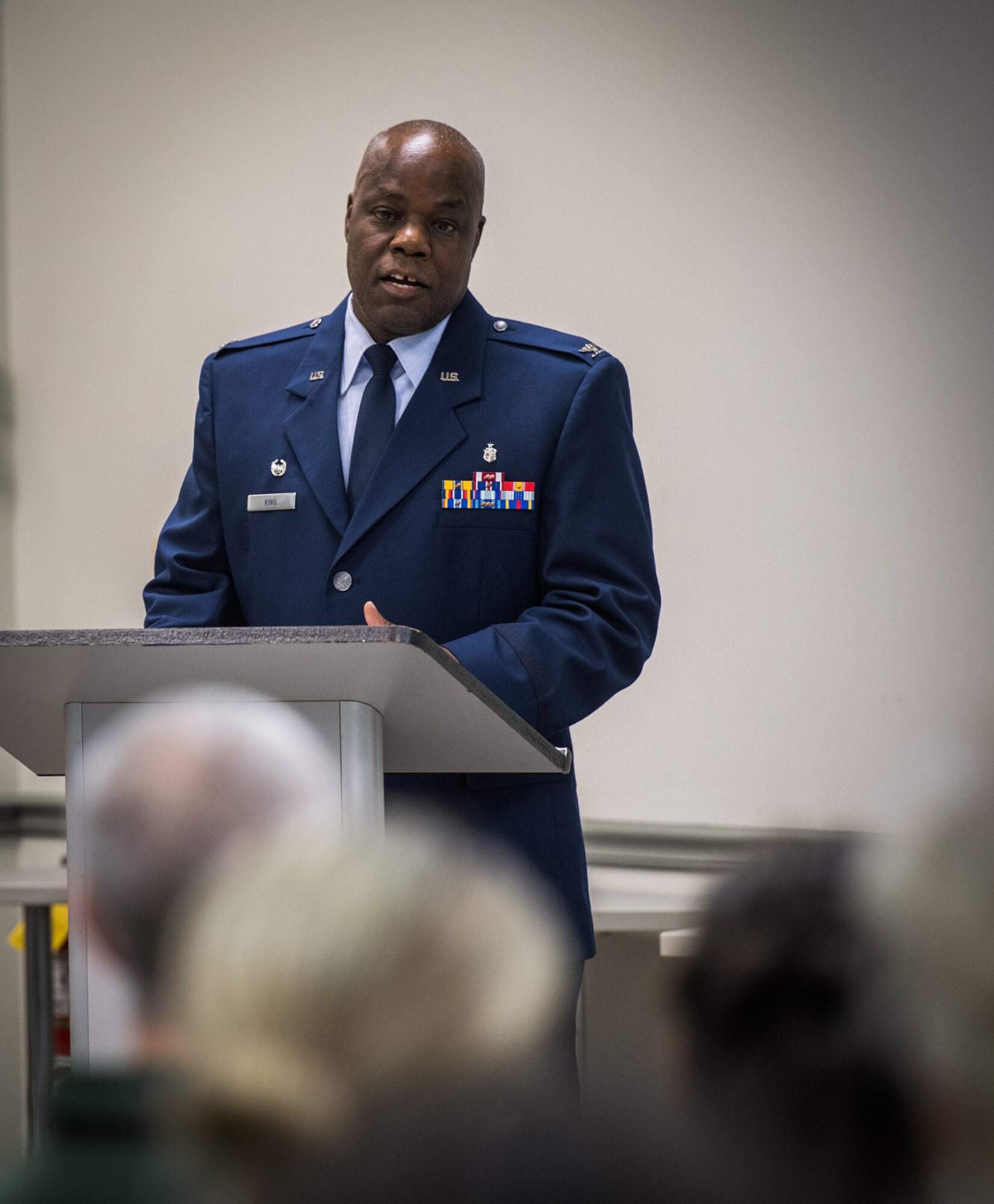 932nd Aeromedical Staging Squadron welcomes new commander > 932nd ...