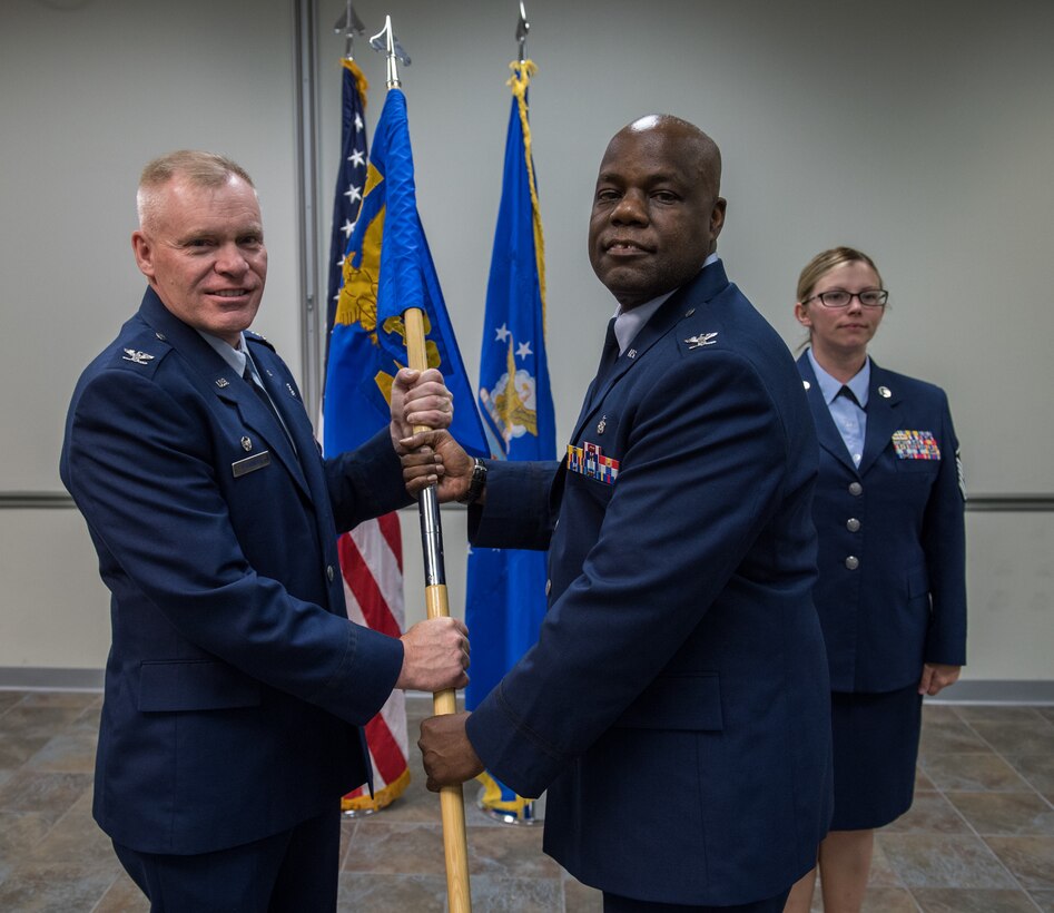 932nd Aeromedical Staging Squadron receives new commander during Assumption of Command ceremony.