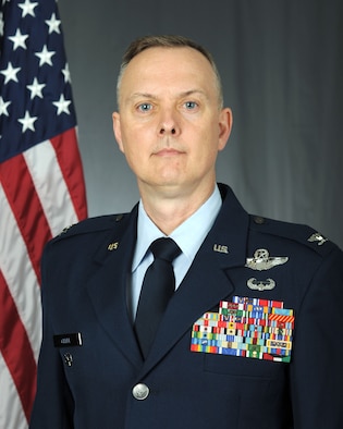 Official photo of Col John Creel