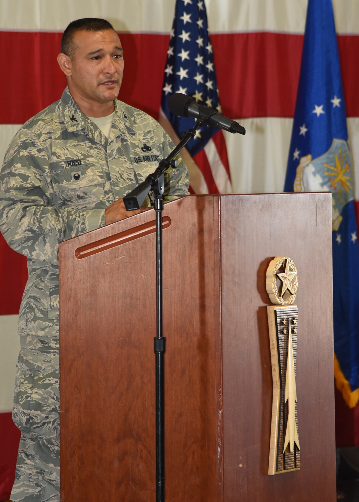90th MXG Change of Command
