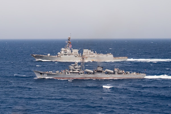 USS Jason Dunham and Egyptian Navy conduct PASSEX > U.S. Central