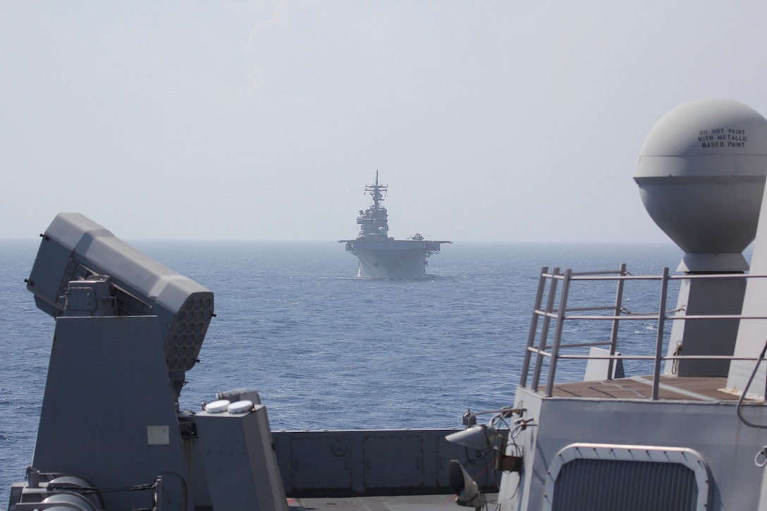 USS Kearsarge, conducts a Surface Warfare Advance Tactical Training exercise.