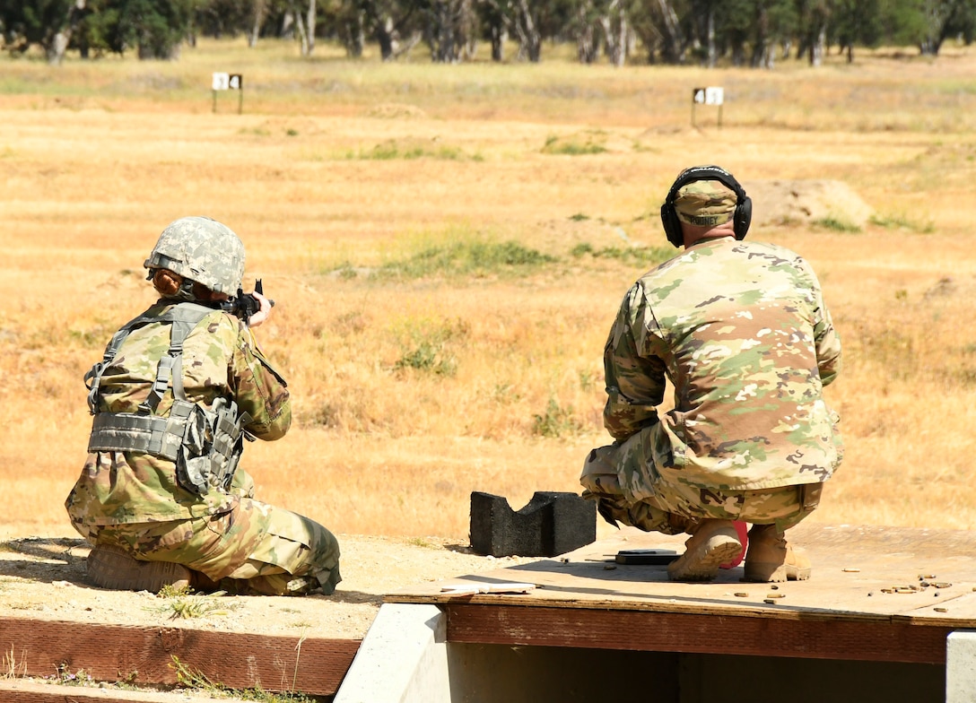 Army Reserve Soldiers Going the Extra Mile - Sgt. Audie Murphy Club