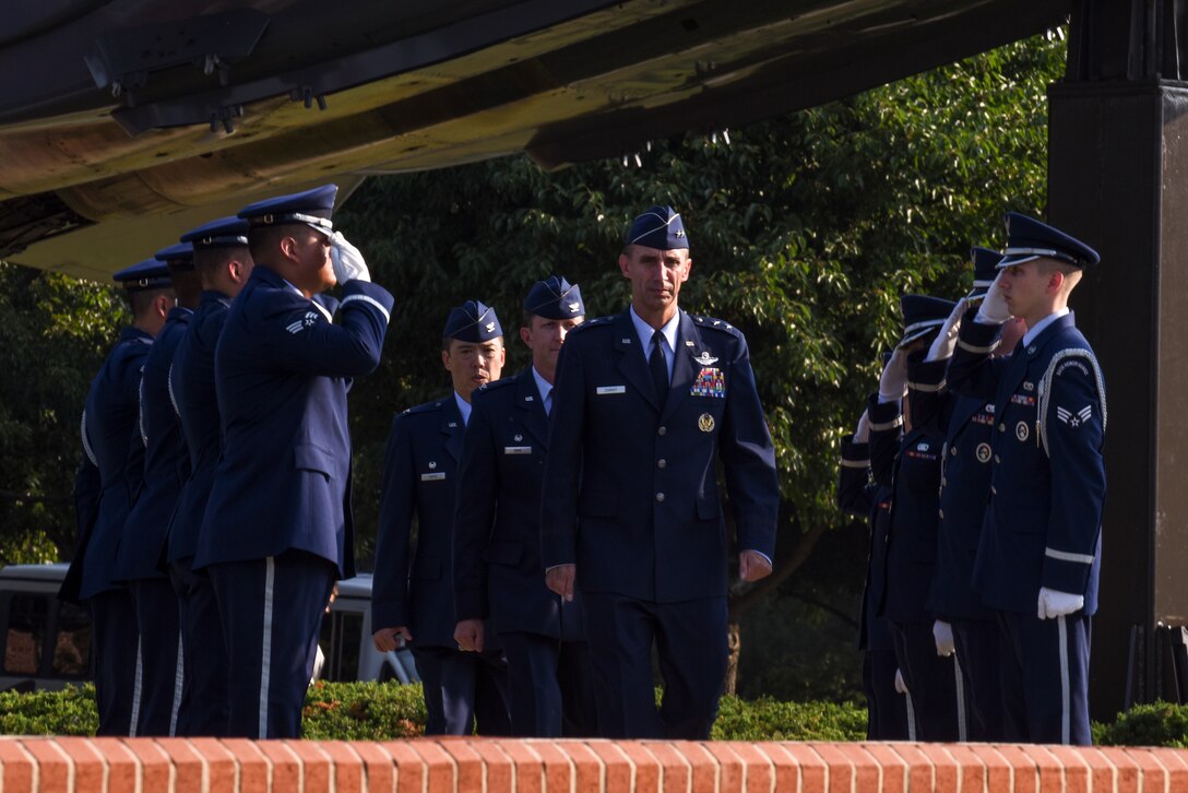 Col. Yates assumes command of 4th FW