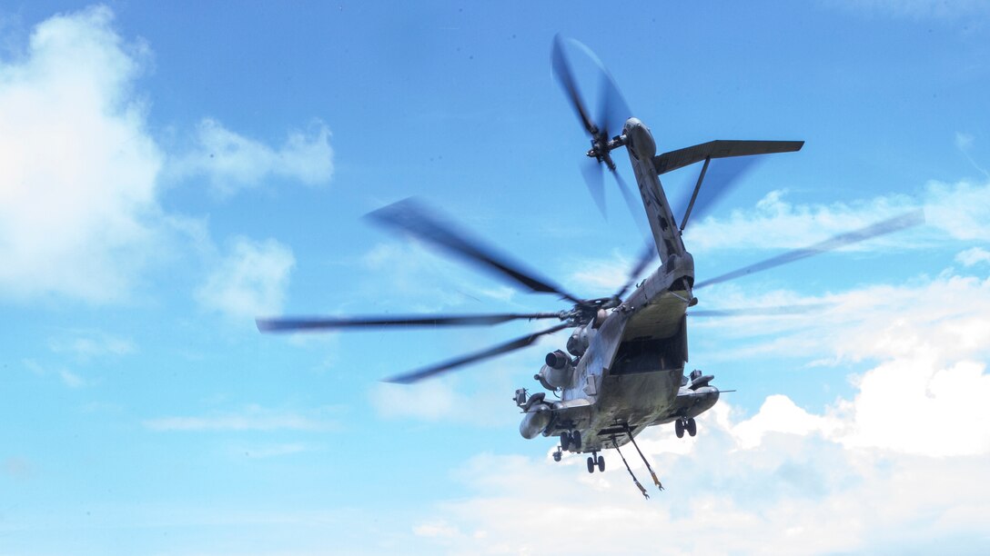 A U.S. Marine Corps CH-53E Super Stallion assigned to Marine Heavy Helicopter Squadron 464 takes off to conduct an external lift training exercise on Marine Corps Outlying Landing Field Atlantic, N.C., June 27, 2018. The training was conducted to enahnce readiness for landing support specialists with TSP-2 and Marine Heavy Helicopter Squadron 464.