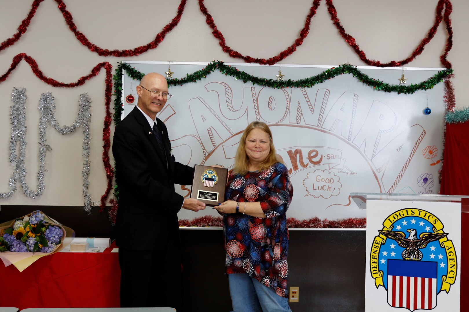 Yokosuka inventory director retires after 40 years of federal service