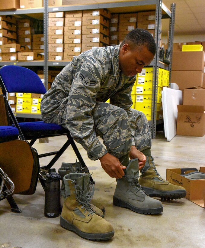 82nd TRG Boot Issue
