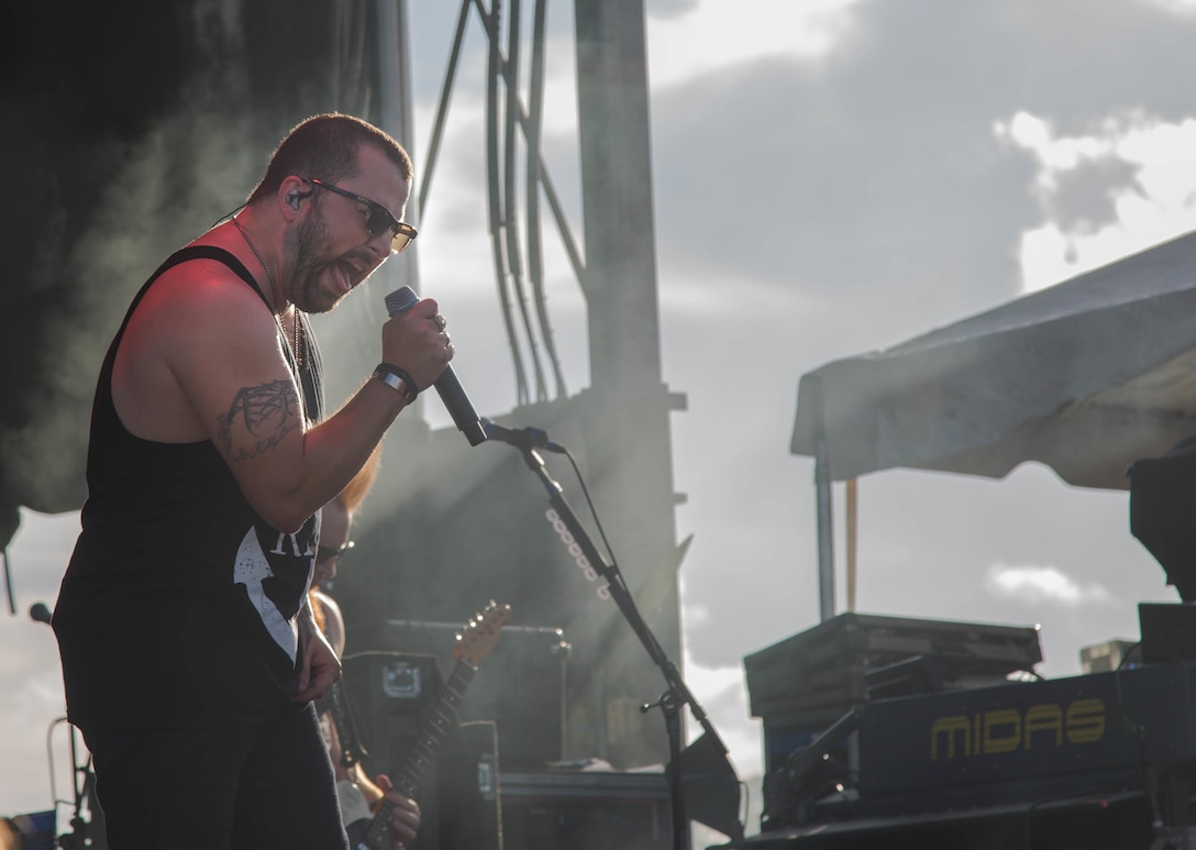 American country music singer and song writer, Tyler Farr, performs during BaseFEST at the William Pendleton Thompson Hill Field on Marine Corps Base Camp Lejeune, July 4, 2018. BaseFEST is an annual public Independence Day celebration at MCB Camp Lejeune. (U.S. Marine Corps photo by Cpl. Nikki L. Morales)