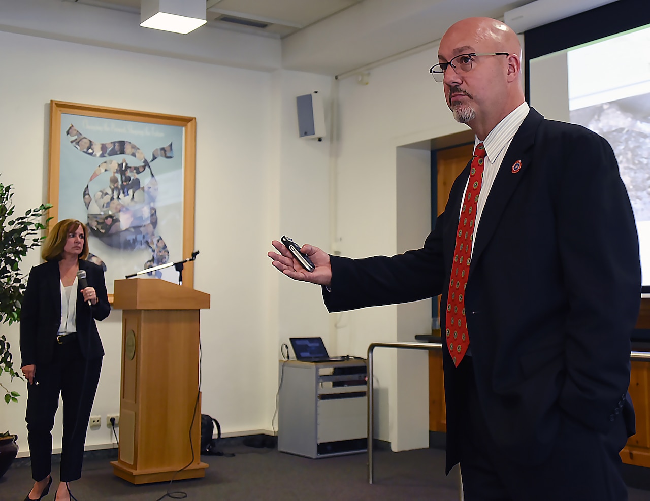 FBI special agents teach an international class about terrorism.