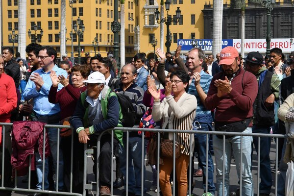 The 249th Band joined the Peruvian Armed Forces (PAF) “Mariscal Nieto” Cavalry Regiment to participate in the changing of the guard at Peru’s Presidential Palace on July 3, 2018, as the first foreign band to take part in the ceremonial event. The same day, the band showcased their talents at the official Independence Day celebration at the United States Department of State Chief of Mission Residence in Lima. The tour was also a celebration of the 21-year relationship between the WVNG and PAF through the State Partnership Program (SPP).